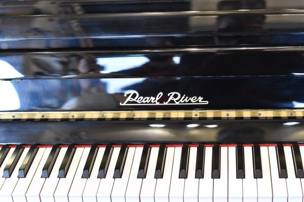 خرید پیانو آکوستیک پرل ریور Pearl River خرید پیانو آکوستیک پرل ریور Pearl River