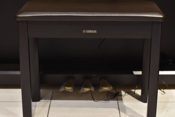 صندلی پیانو یاماها ydp 145