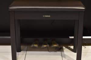 صندلی پیانو یاماها ydp 145